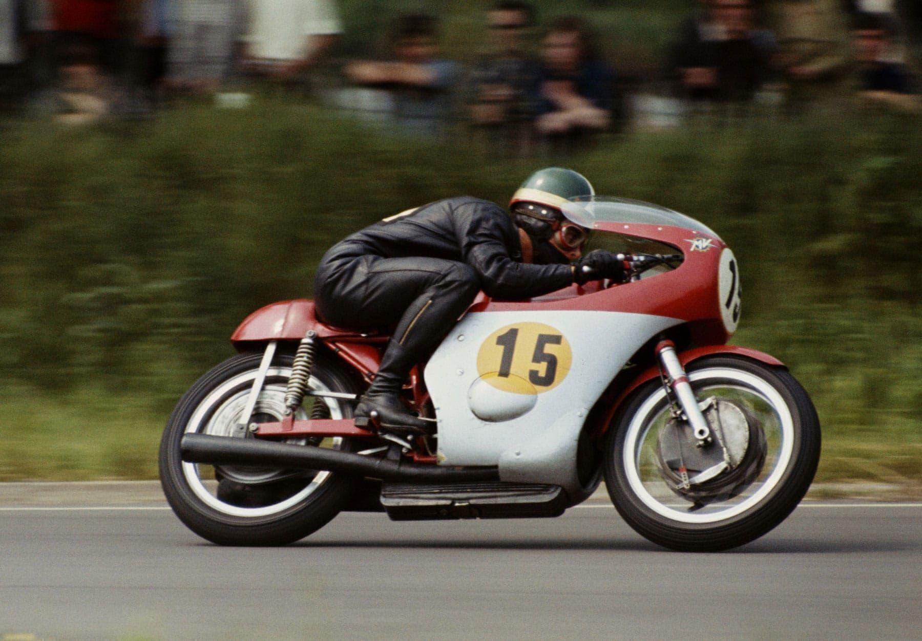 Storia dello sport motociclistico